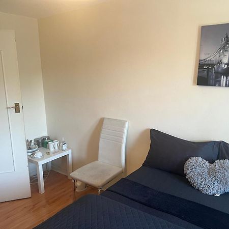 Wilmot Close Лондон Экстерьер фото