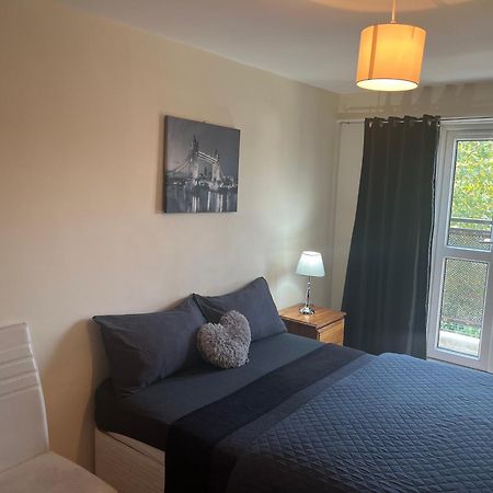 Wilmot Close Лондон Экстерьер фото