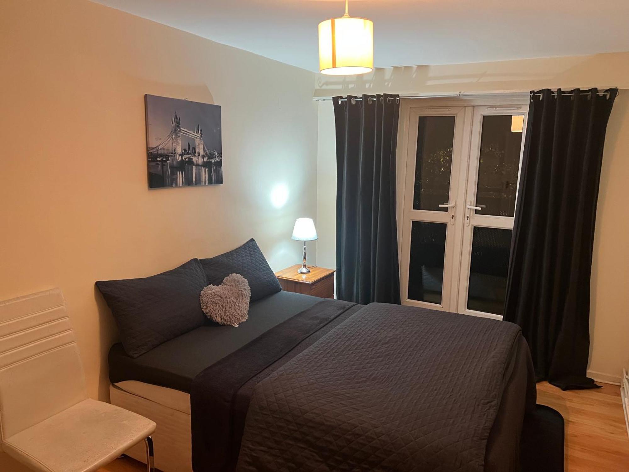 Wilmot Close Лондон Экстерьер фото